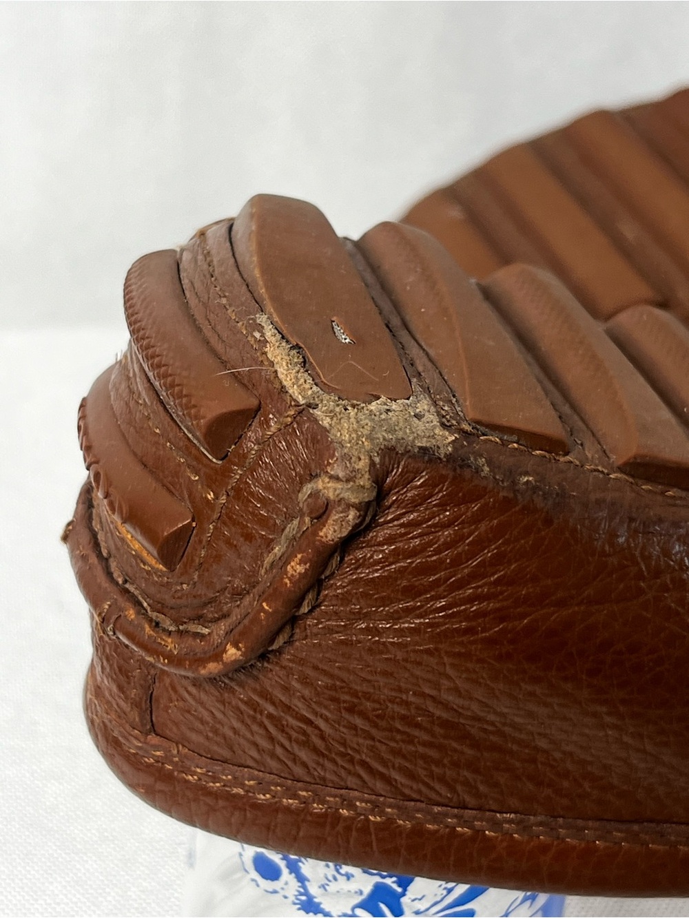 Coach Brown Pebbled Leather Turnlock Driving Loafers Women’s Size 6 - Picture 9 of 10